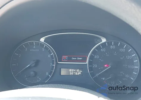 2015 Nissan Altima 2.5/2.5 S/2.5 Sl/2.5 Sv z USA, uszkodzony, nr VIN 1N4AL3AP3FC275643